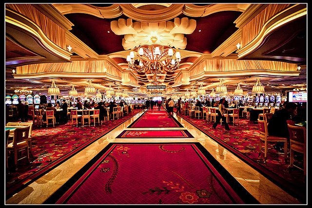 PokerStars آن لائن کیسینو میں اصل گیمز